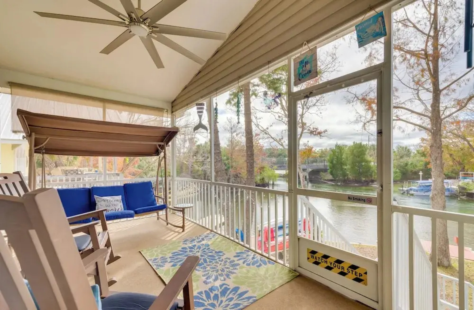 Weeki Wachee River Home on Main River by Park!