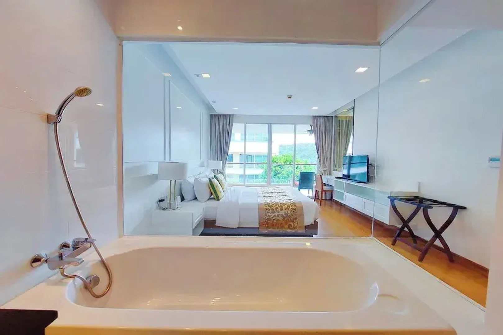 VIP Suite Residence At Tubkaak Beach, Krabi