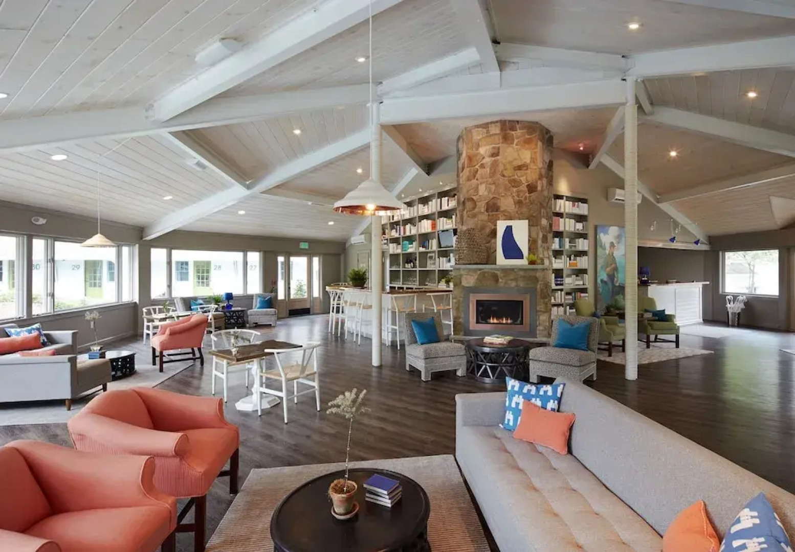 The Lodge at the Cove