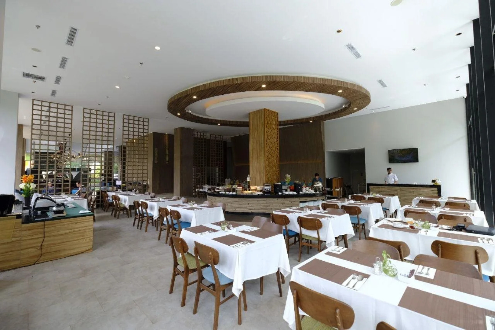 Hotel AYOLA Lippo Cikarang