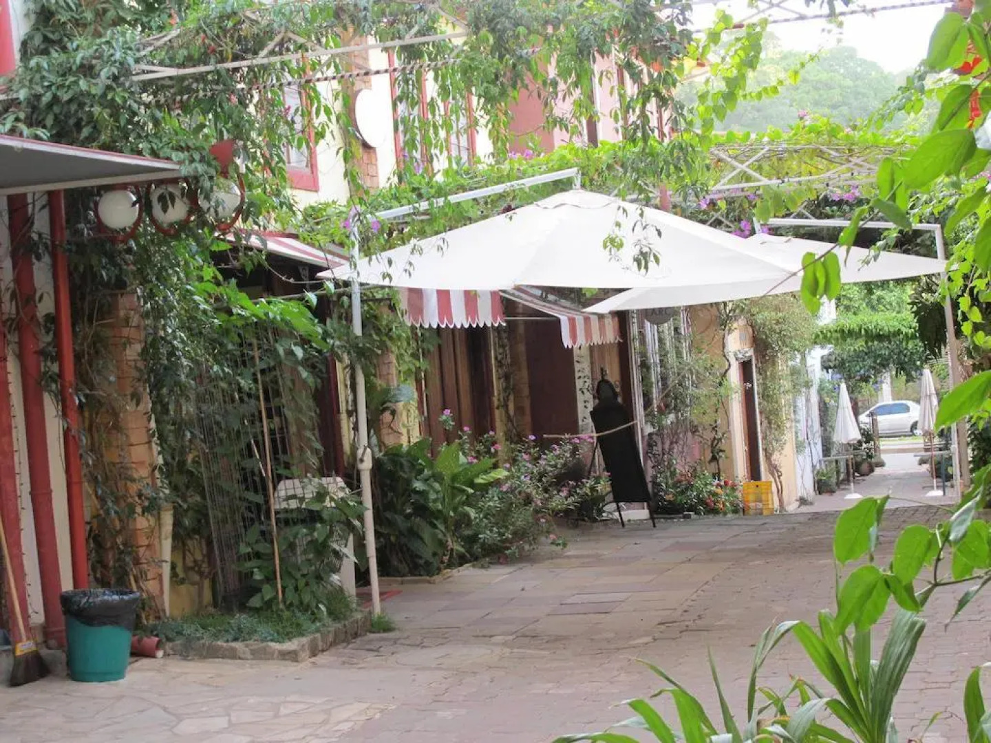 Vila Rica Suites Cenarium