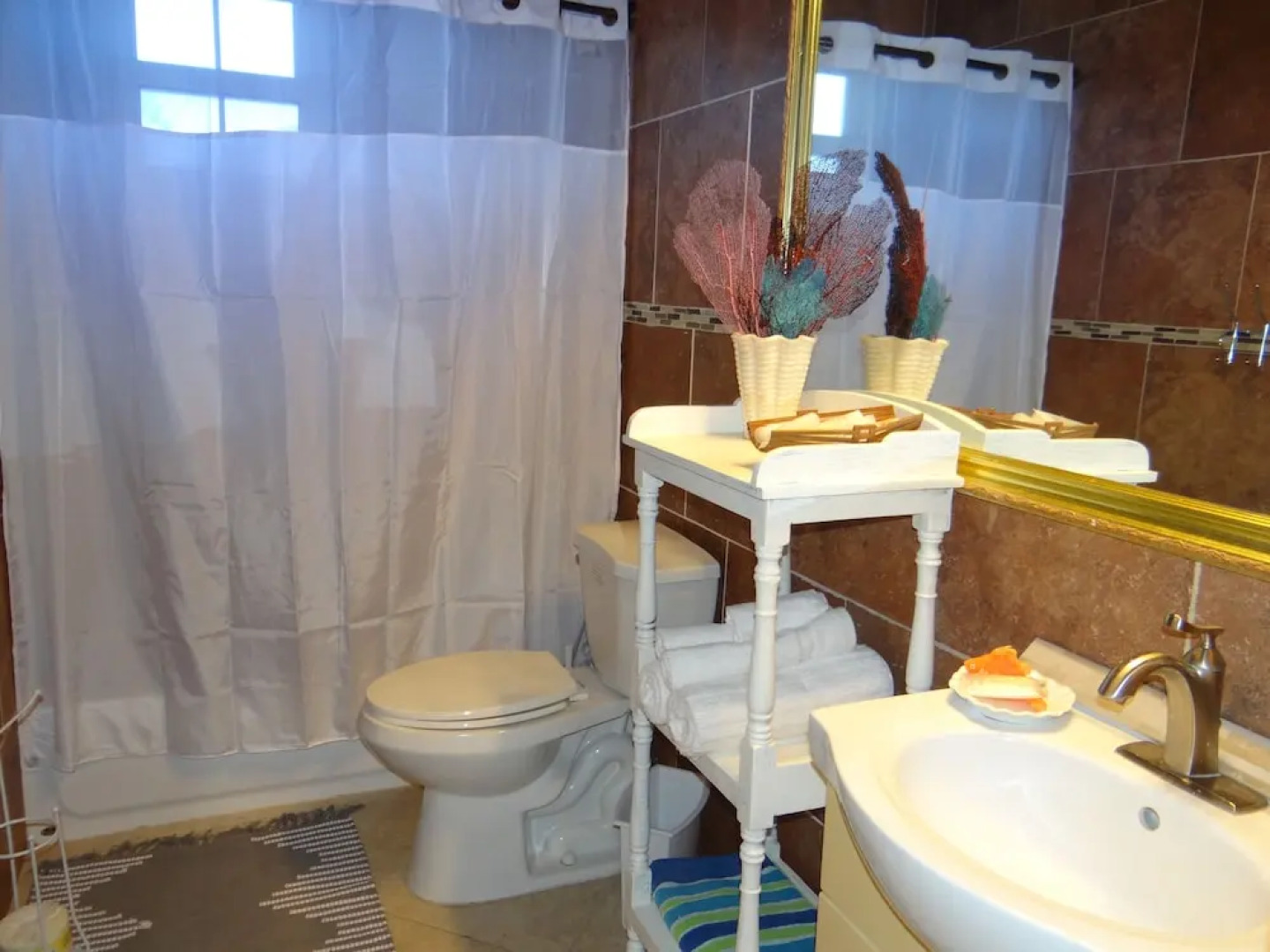 Rollezz Villas Beach Resort