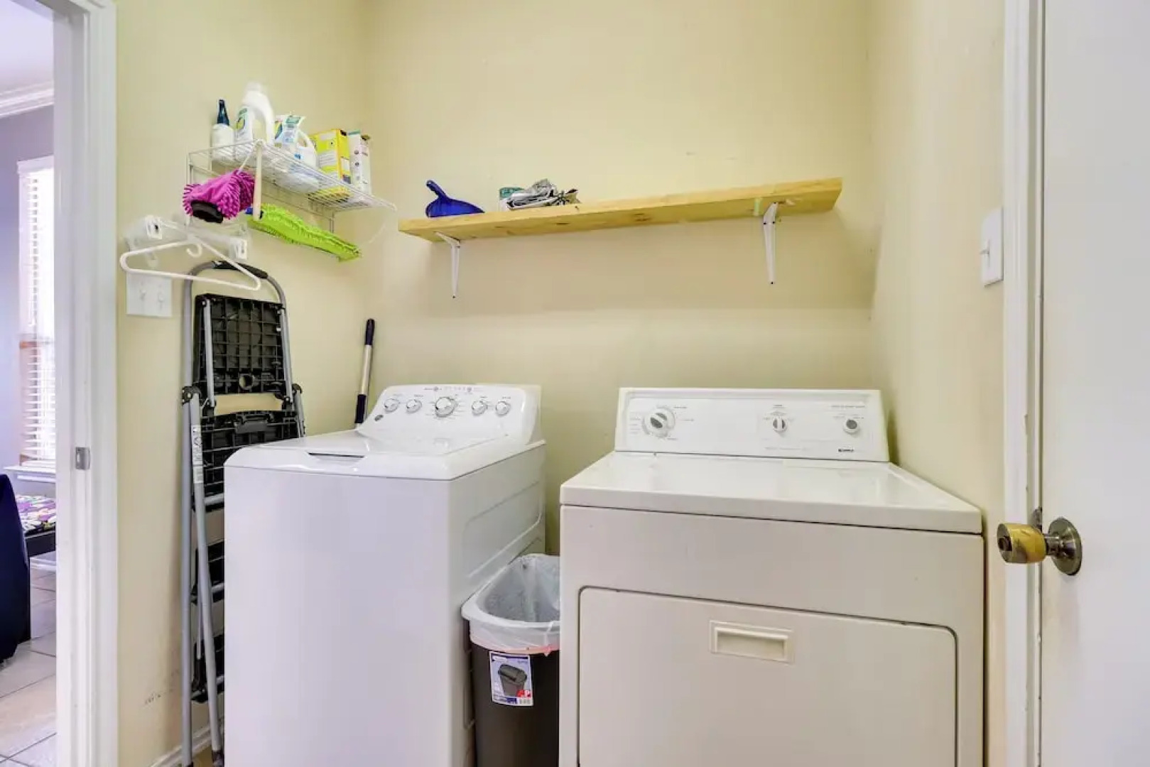 Pet-friendly Austin Area Home w/ Outdoor Oasis