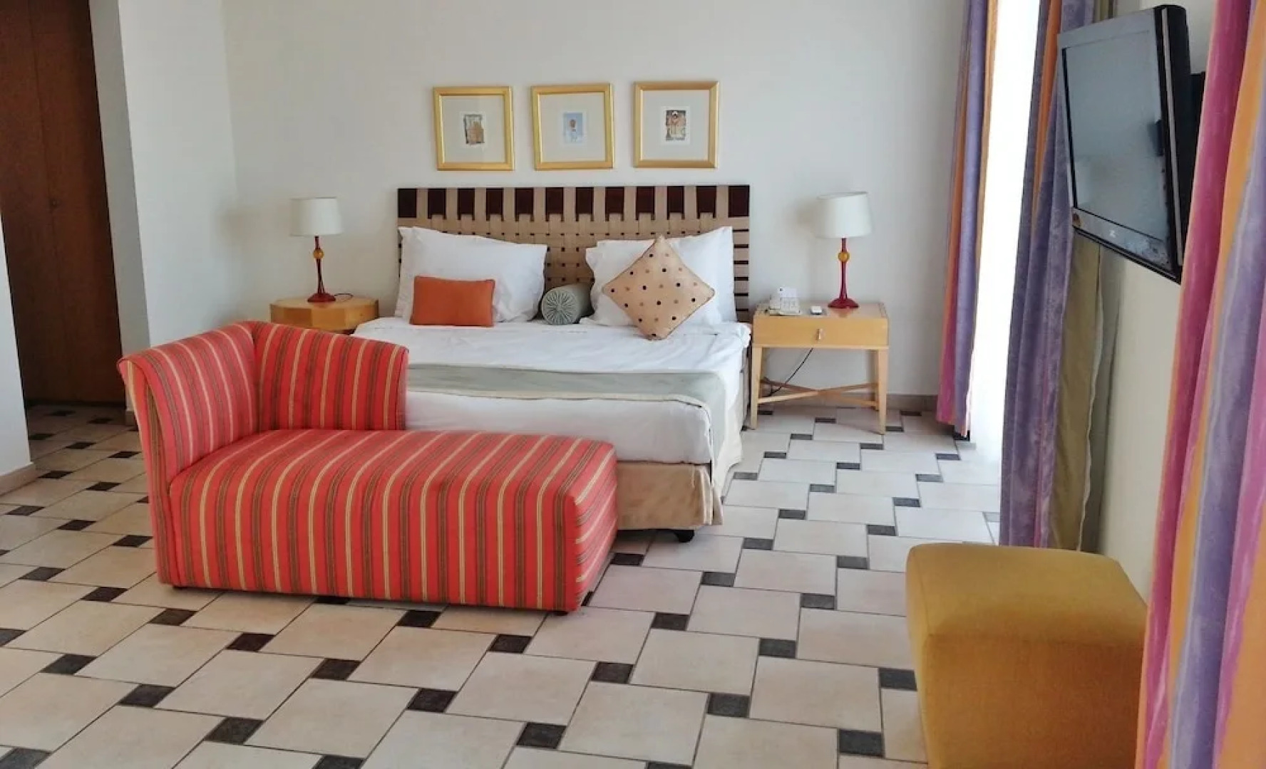 Seashell Julaia Hotel and Resort