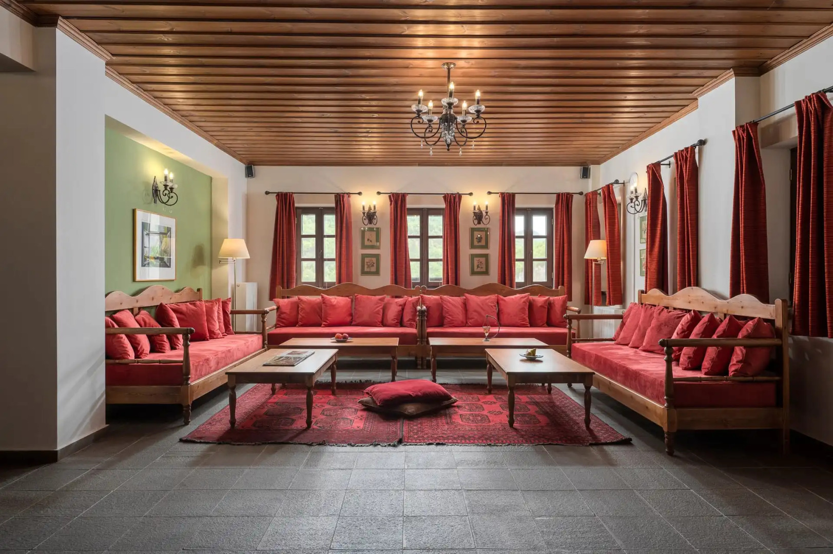 Kipi Mountain Resort