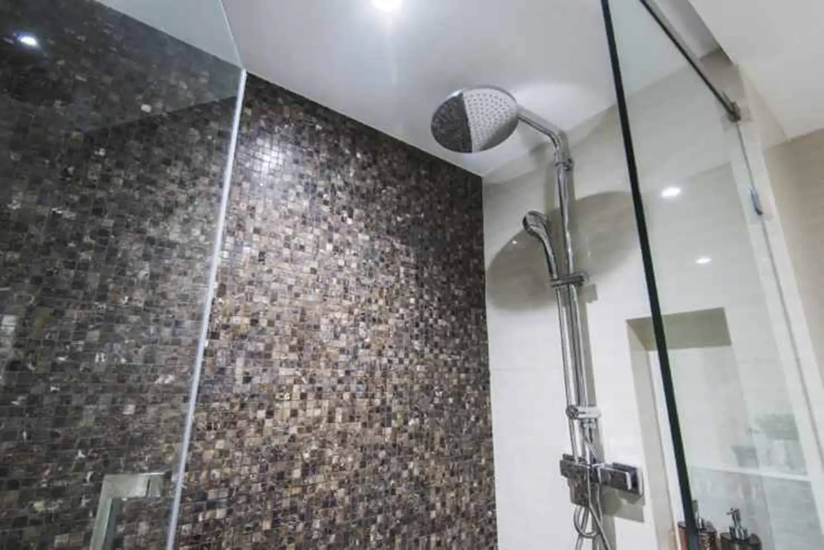 TwoThree A Homely Hotel