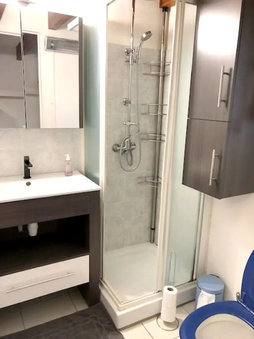 House With one Bedroom in Saint-martin-de-brômes, With Shared Pool and Enclosed Garden