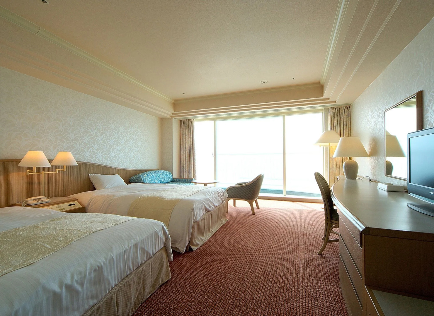 Irago Resort & Convention Hotel