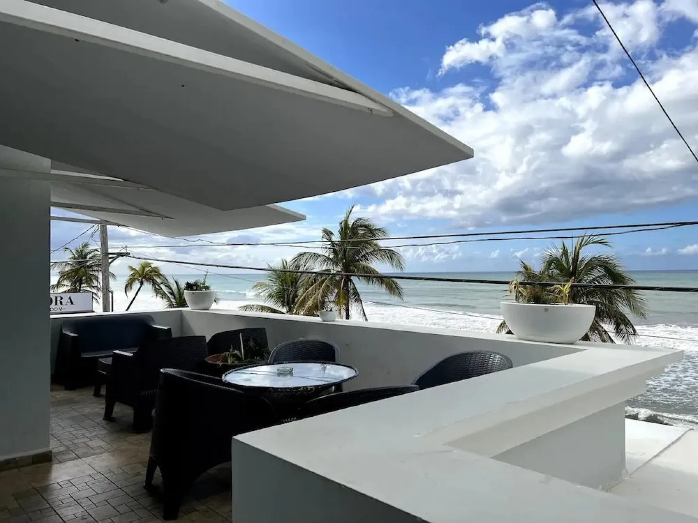 Mares Guesthouse