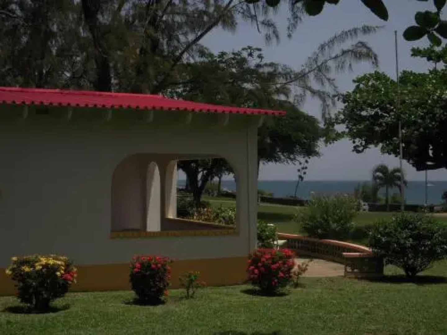 Crown Point Beach Hotel