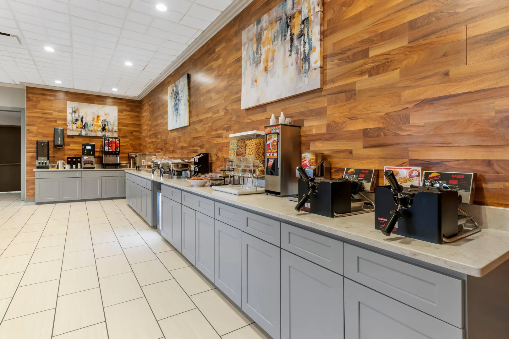 Comfort Inn Brooklyn Center