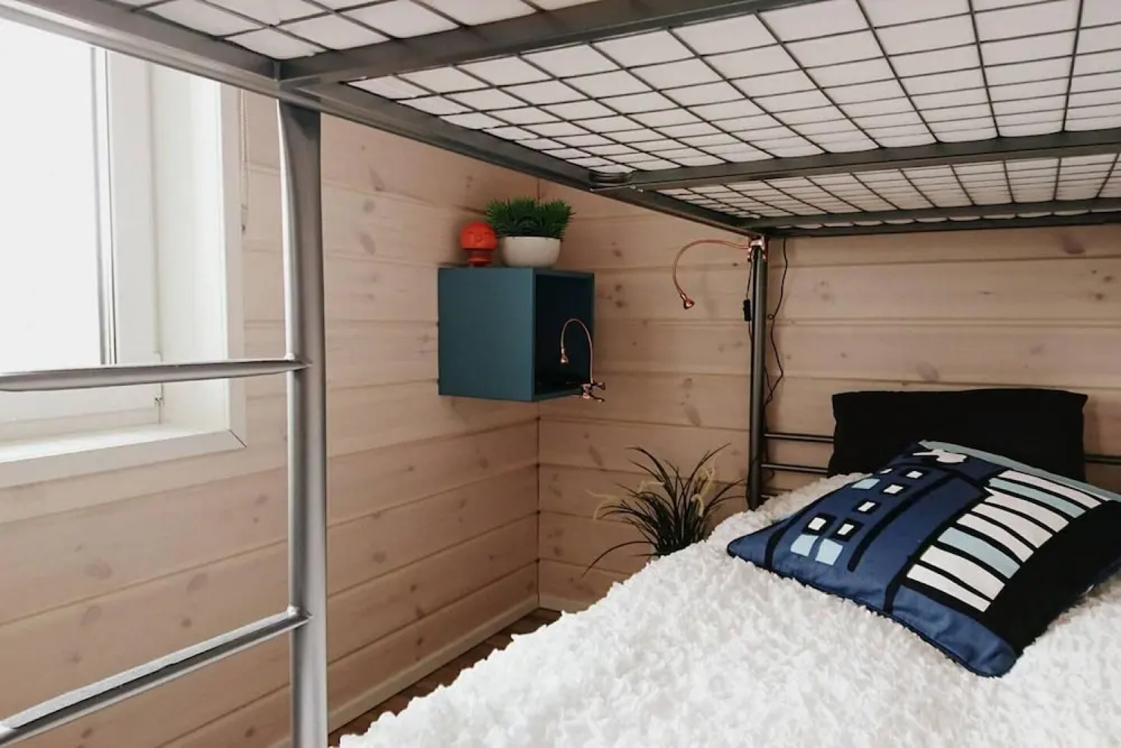 Large 8-9-bed Central Ski Innout House in Hemavan