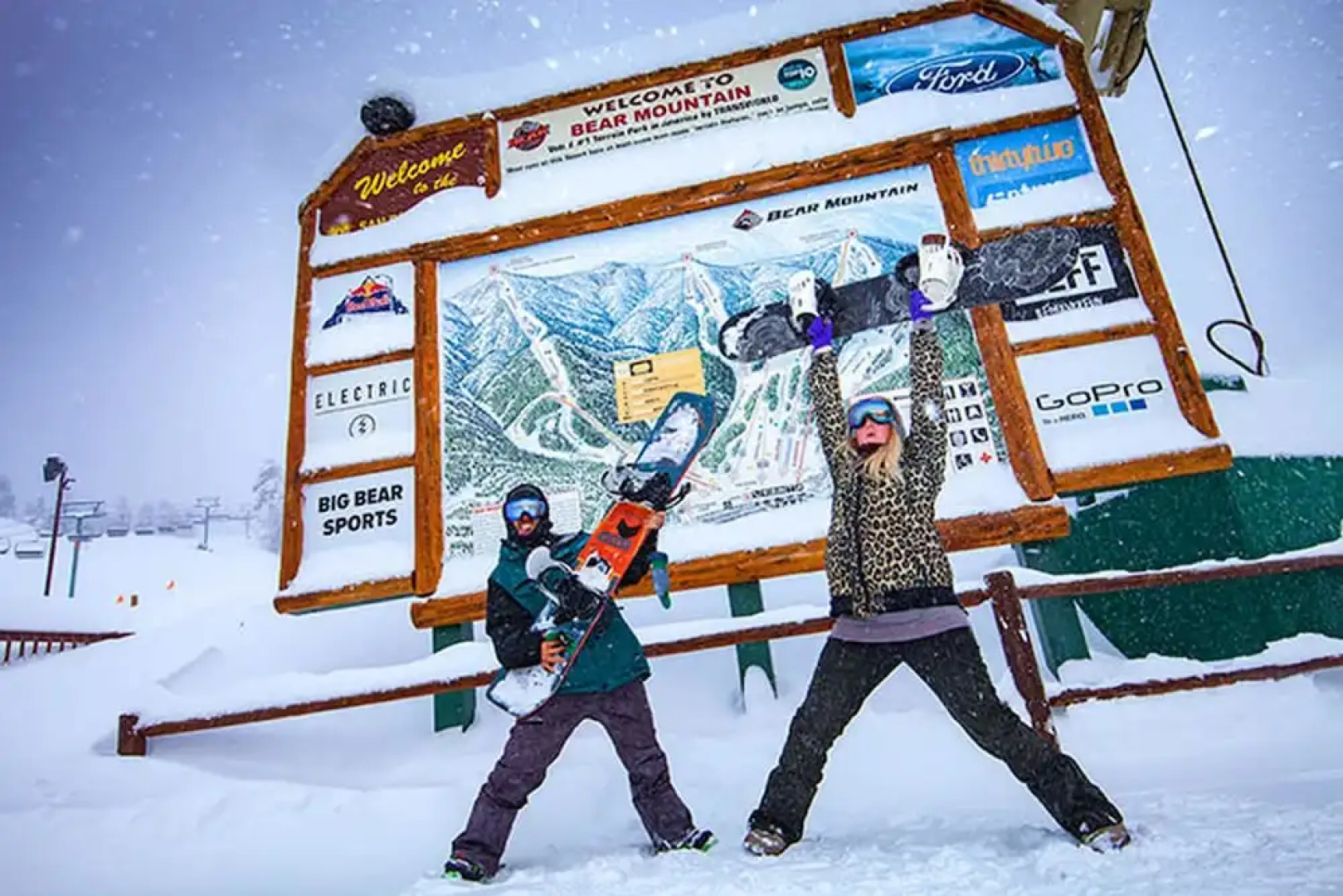 Cozy Moonlight Chalet