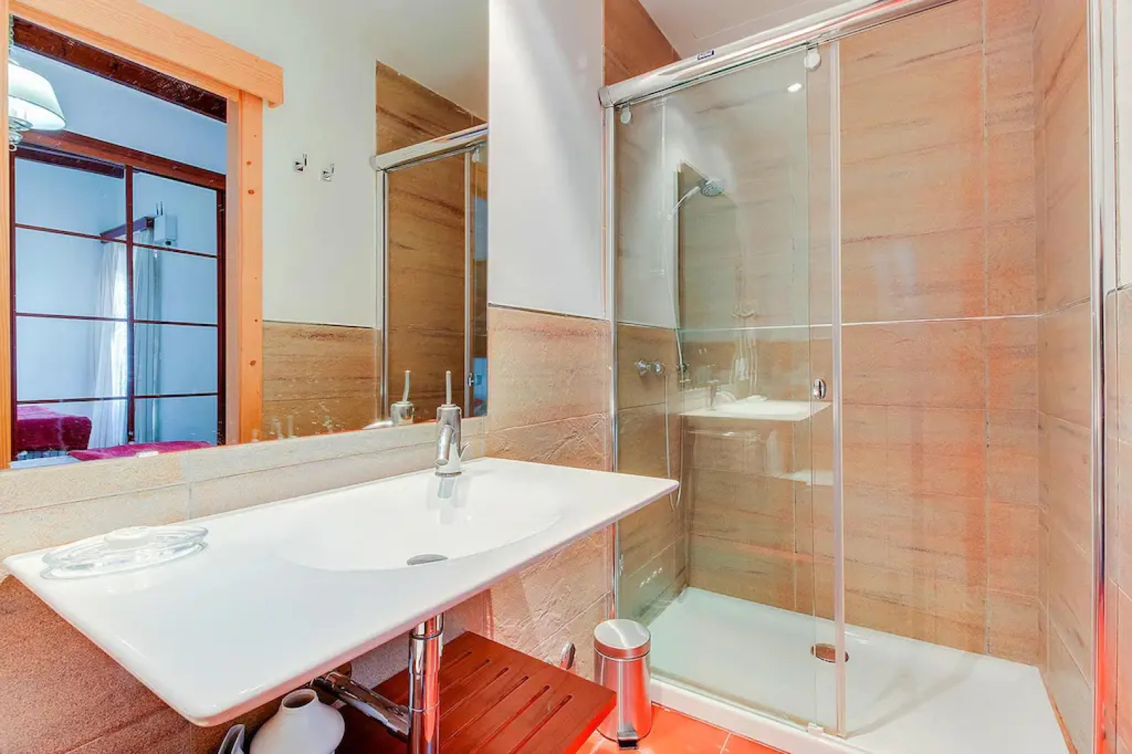 Cottage, Consell In Consell