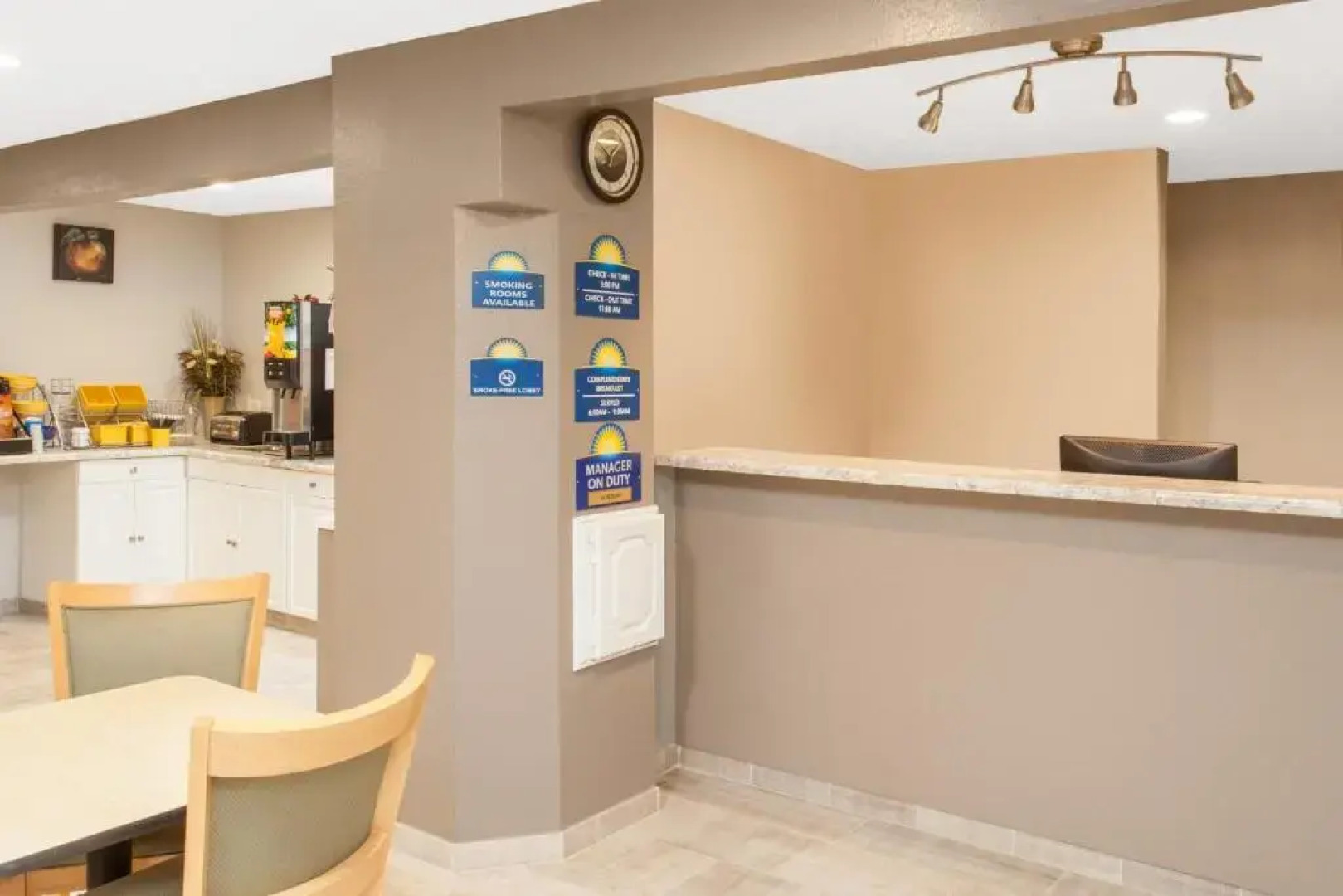 Days Inn Farmer City