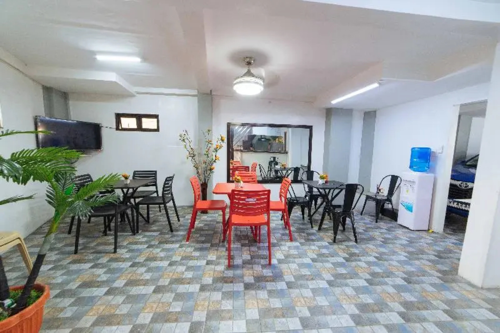 RedDoorz @ San Antonio Binan