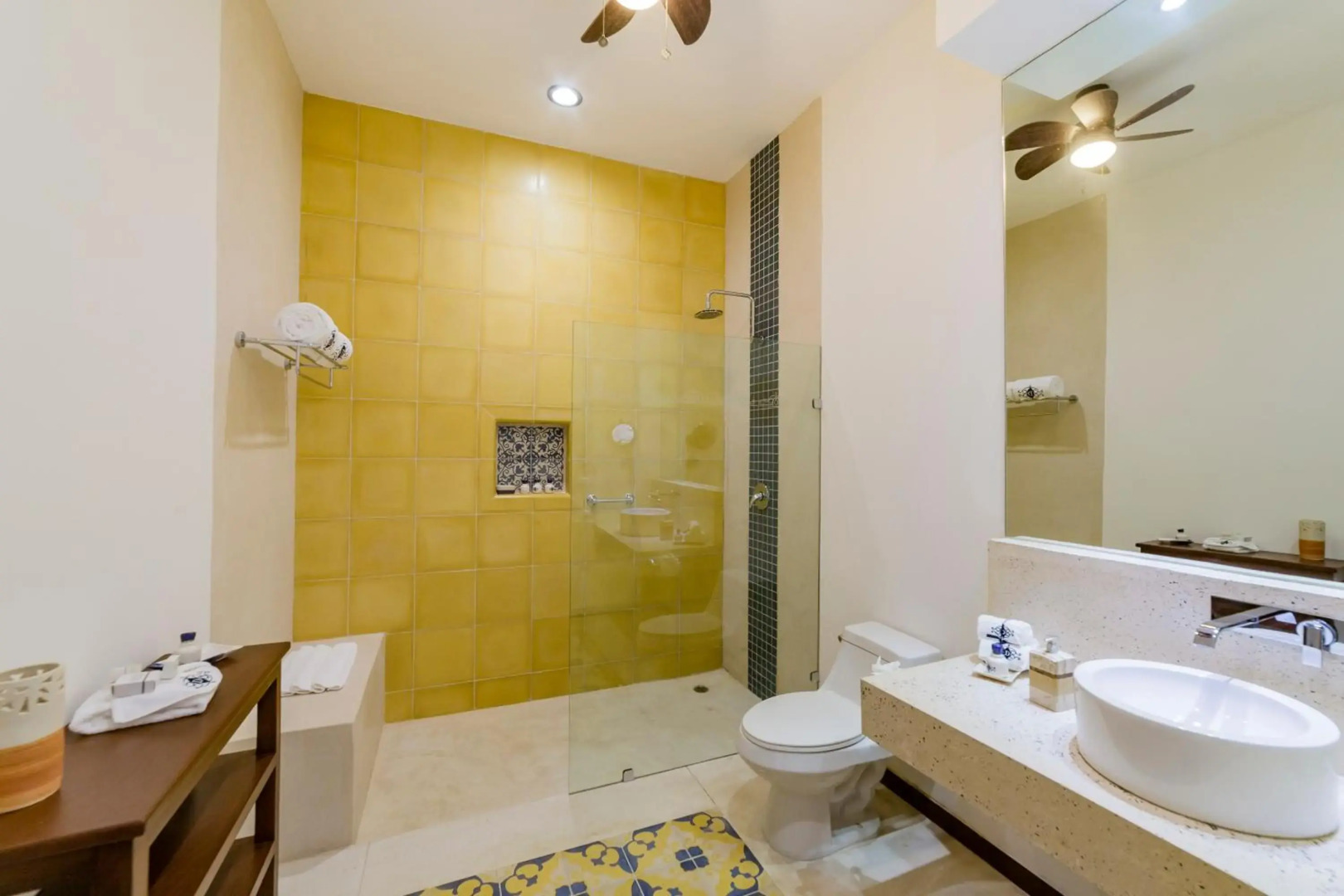 Delfina Boutique Hotel