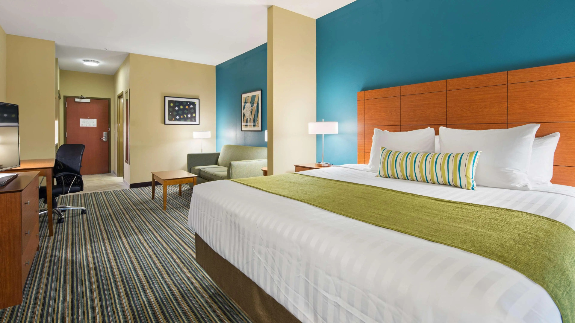 Best Western Plus Tuscumbia Muscle Shoals Hotel and Suites