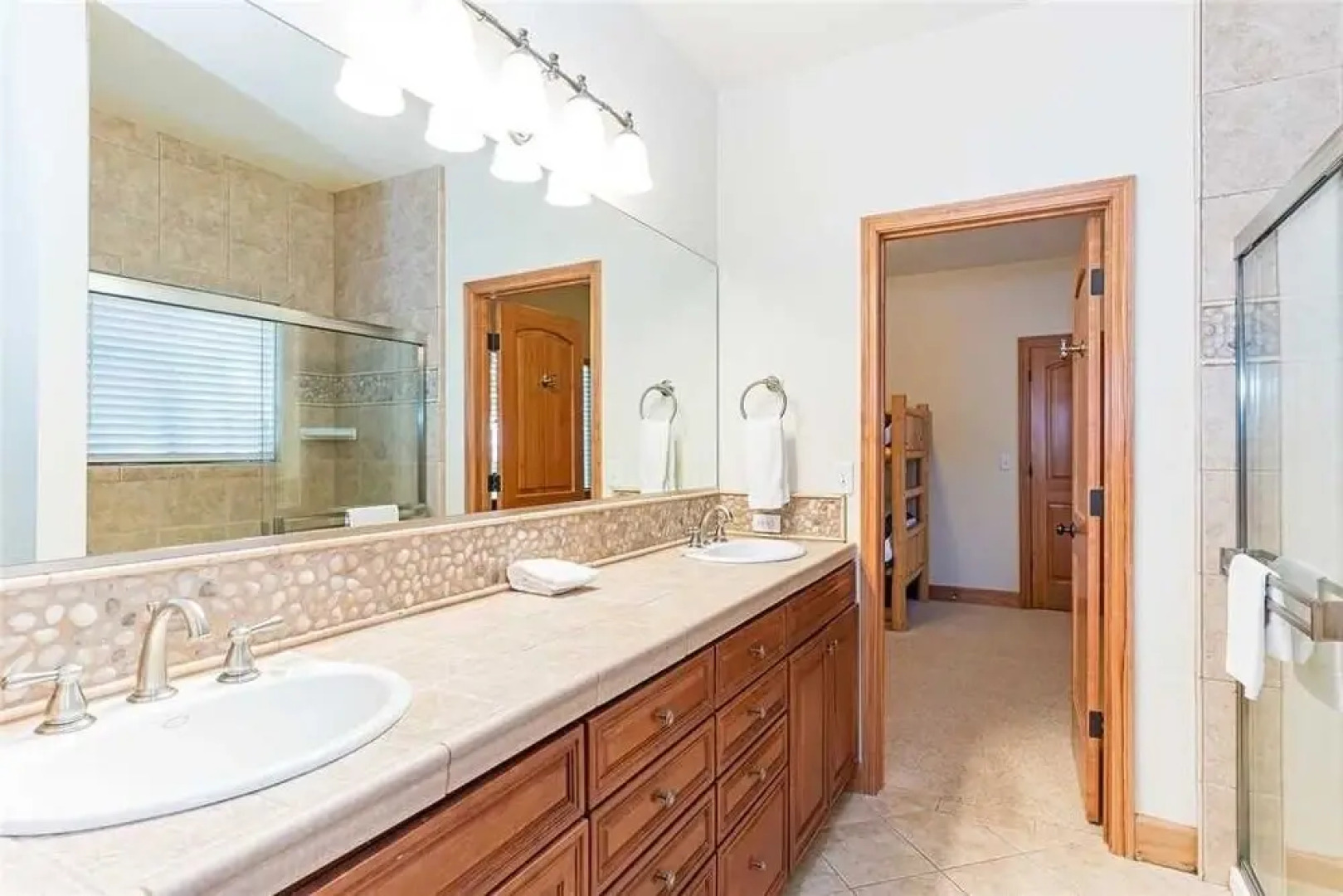 Perfect Fit 4 Br home by RedAwning