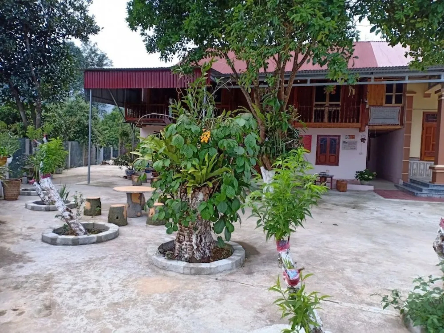 Yen Nhu Guesthouse - Hostel