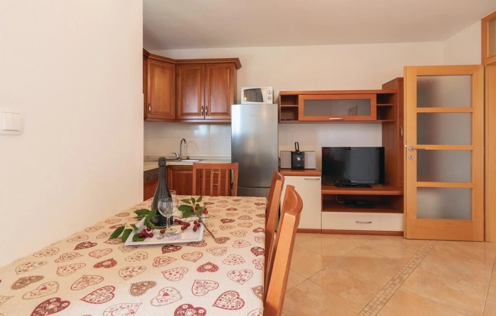 Amazing Home in Zdrelac With Wifi and 6 Bedrooms