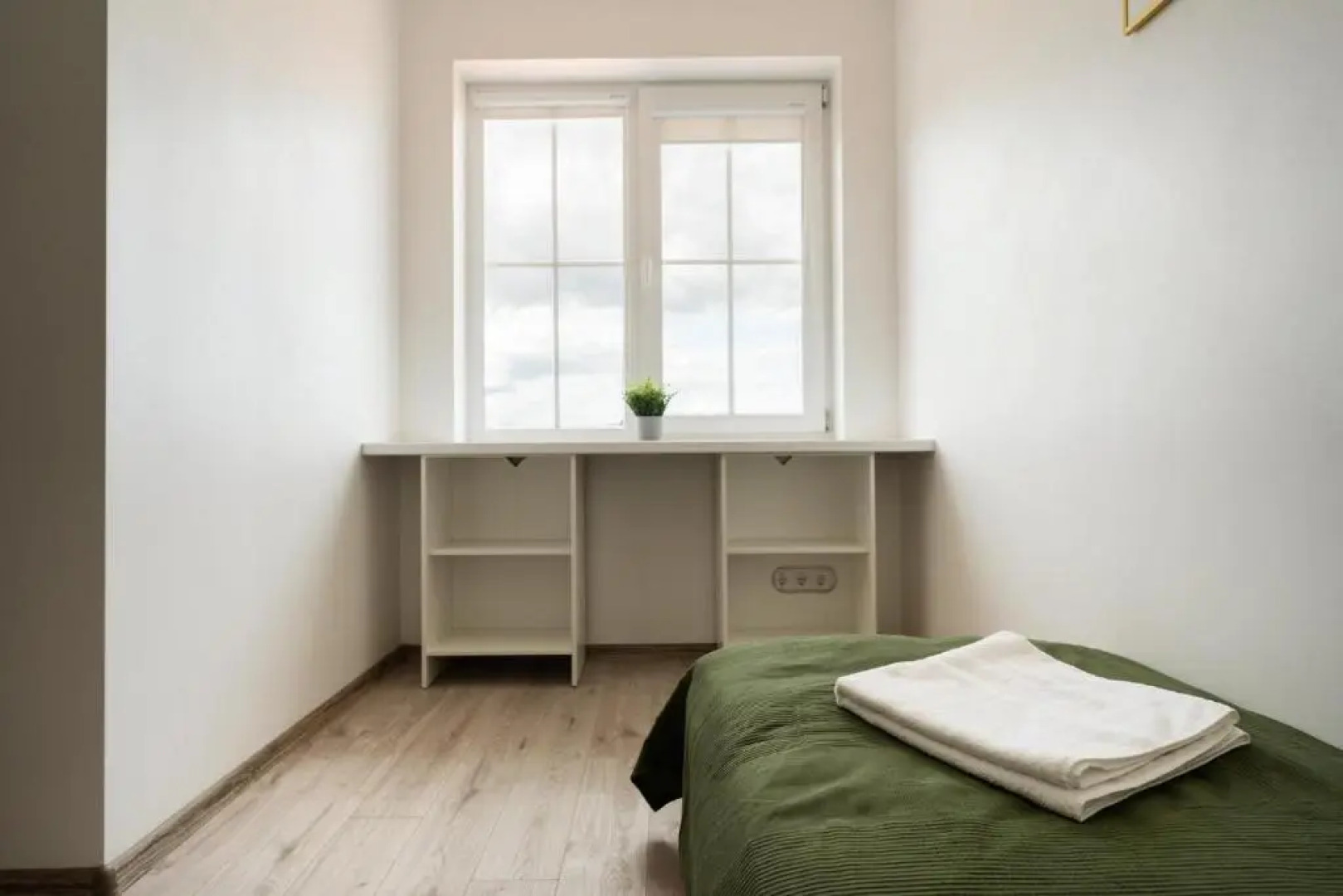 Between two lakes - 2 House