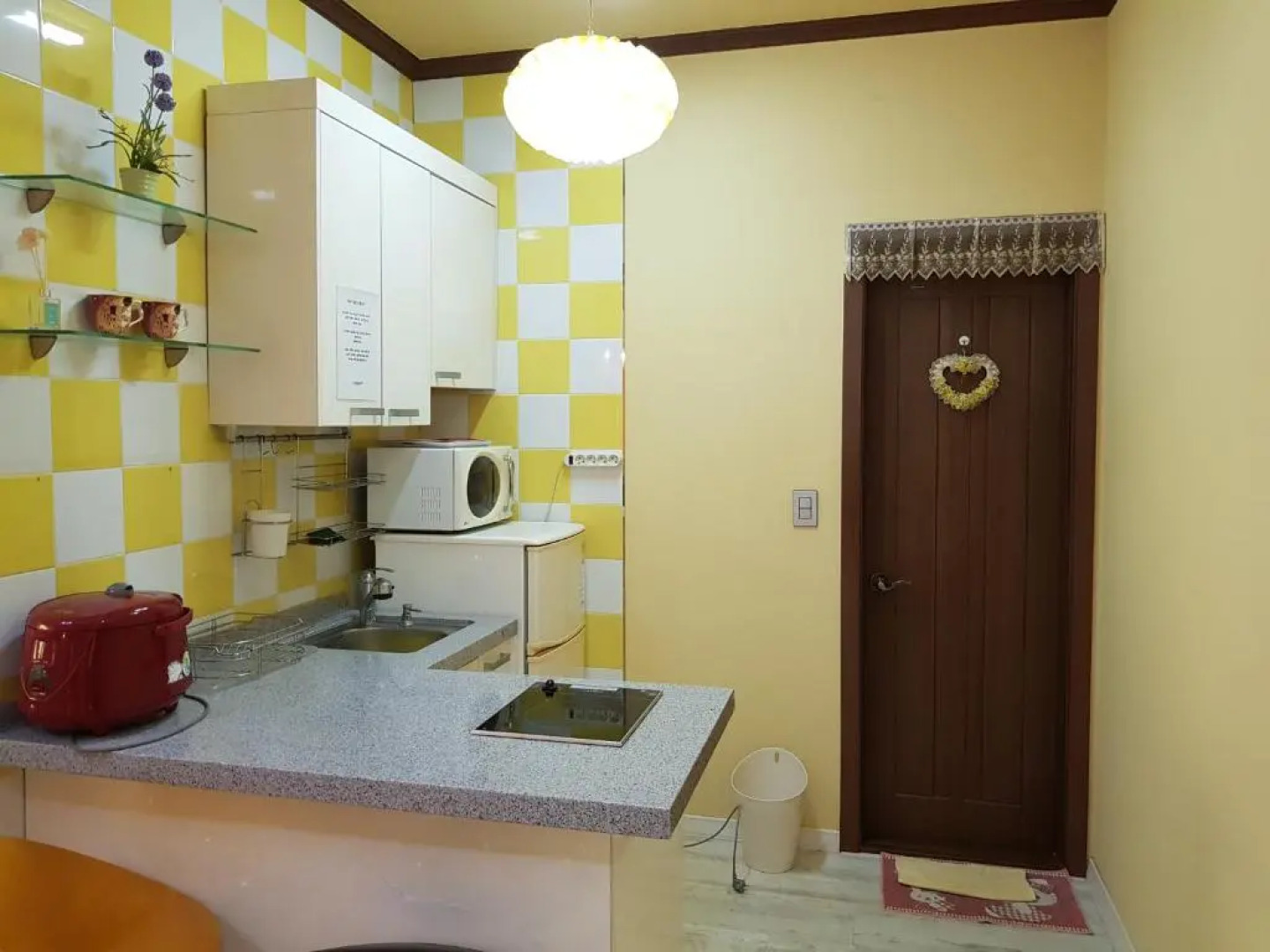 Rainbow Hill Pension