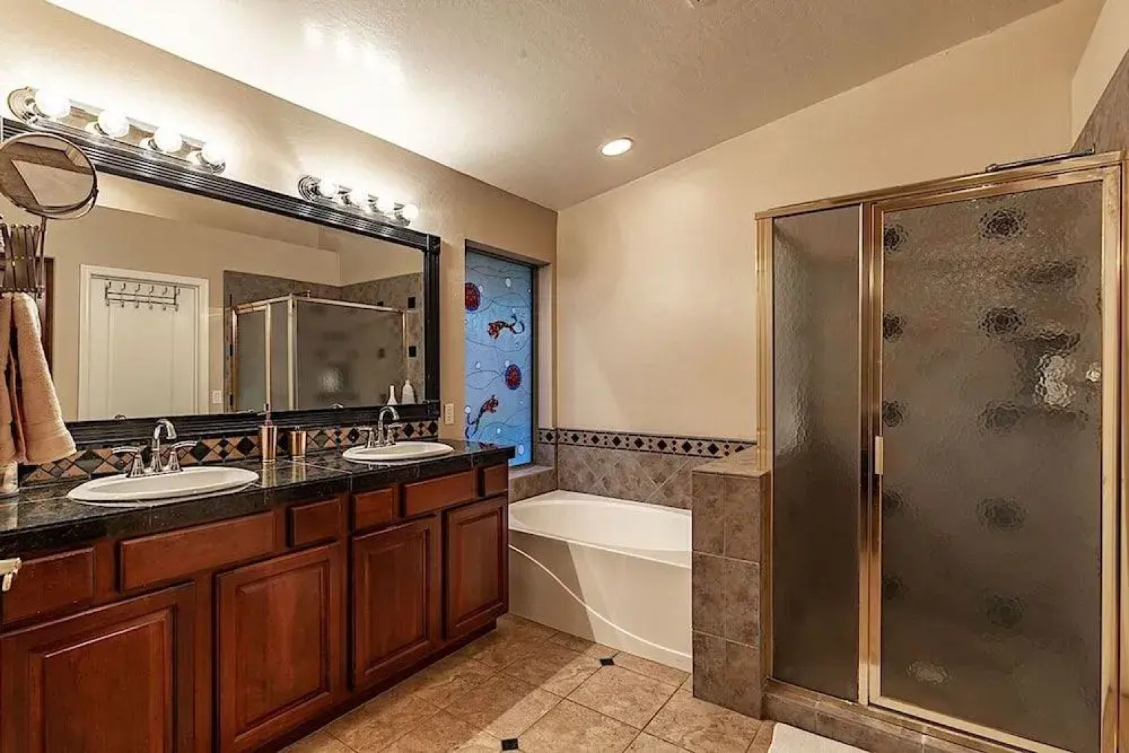 Estrella Grand 4BR by Casago