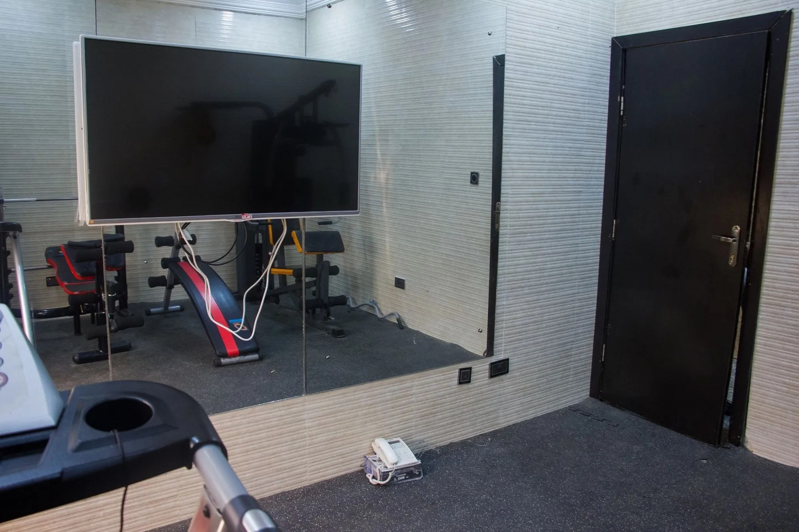 Sweet Season Luxury Suites