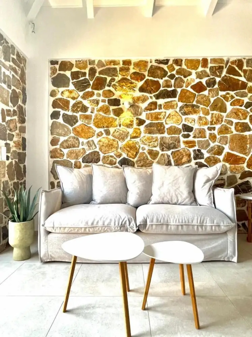 Trocadero Luxury Suites