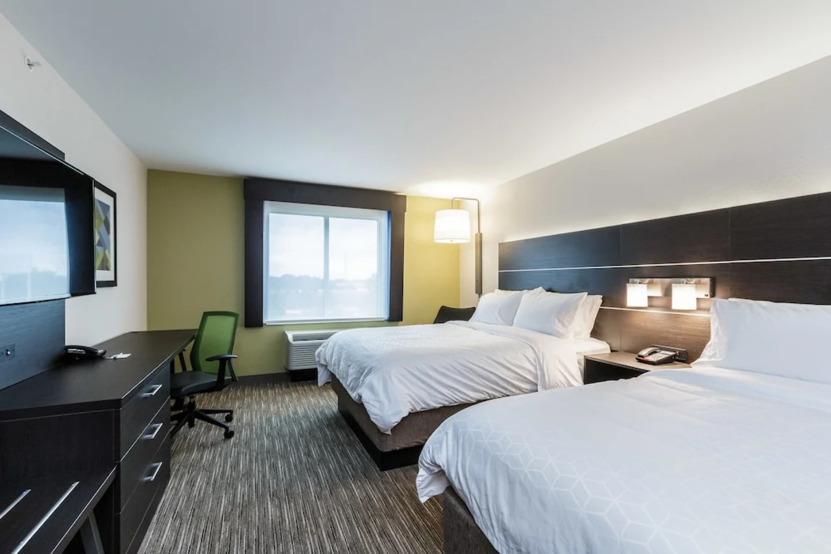 Holiday Inn Express & Suites South Bend South