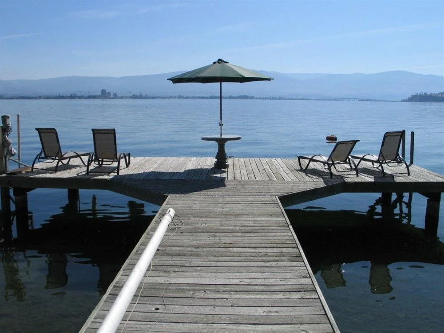 Willow Beach Bed & Breakfast