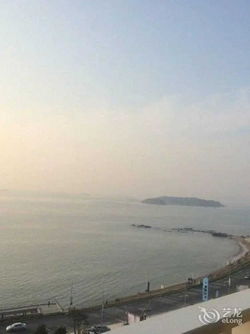 Yijing Holiday Hotel