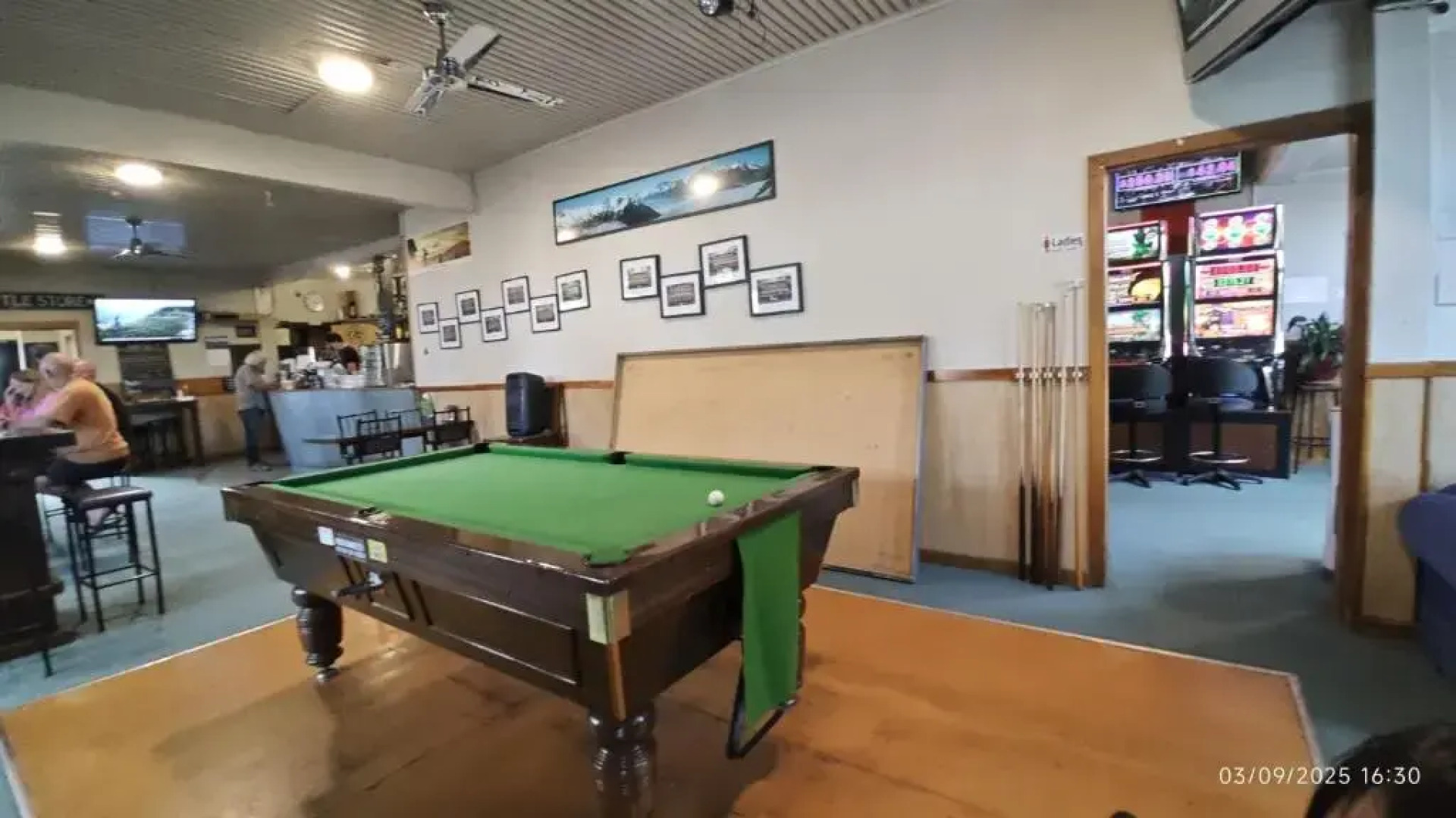 Fairlie Hotel ( Top Pub )