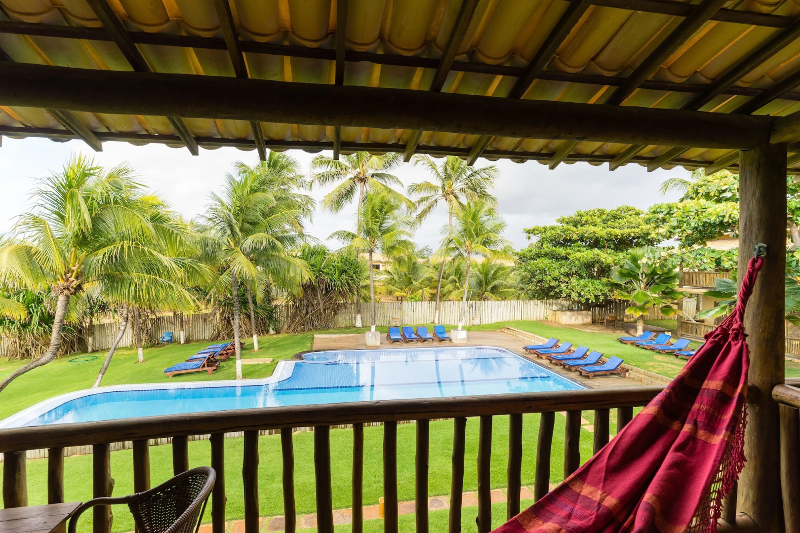 Pousada Praia das Ondas - Pe  na areia