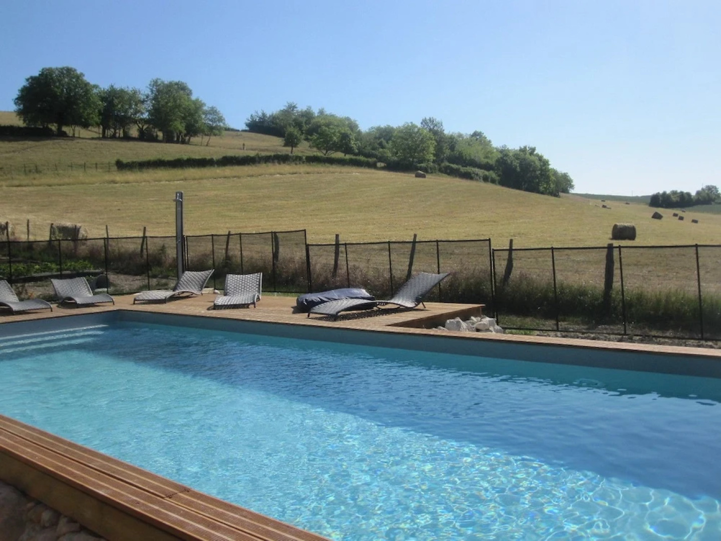 Sur Le Chemin Des Buvats