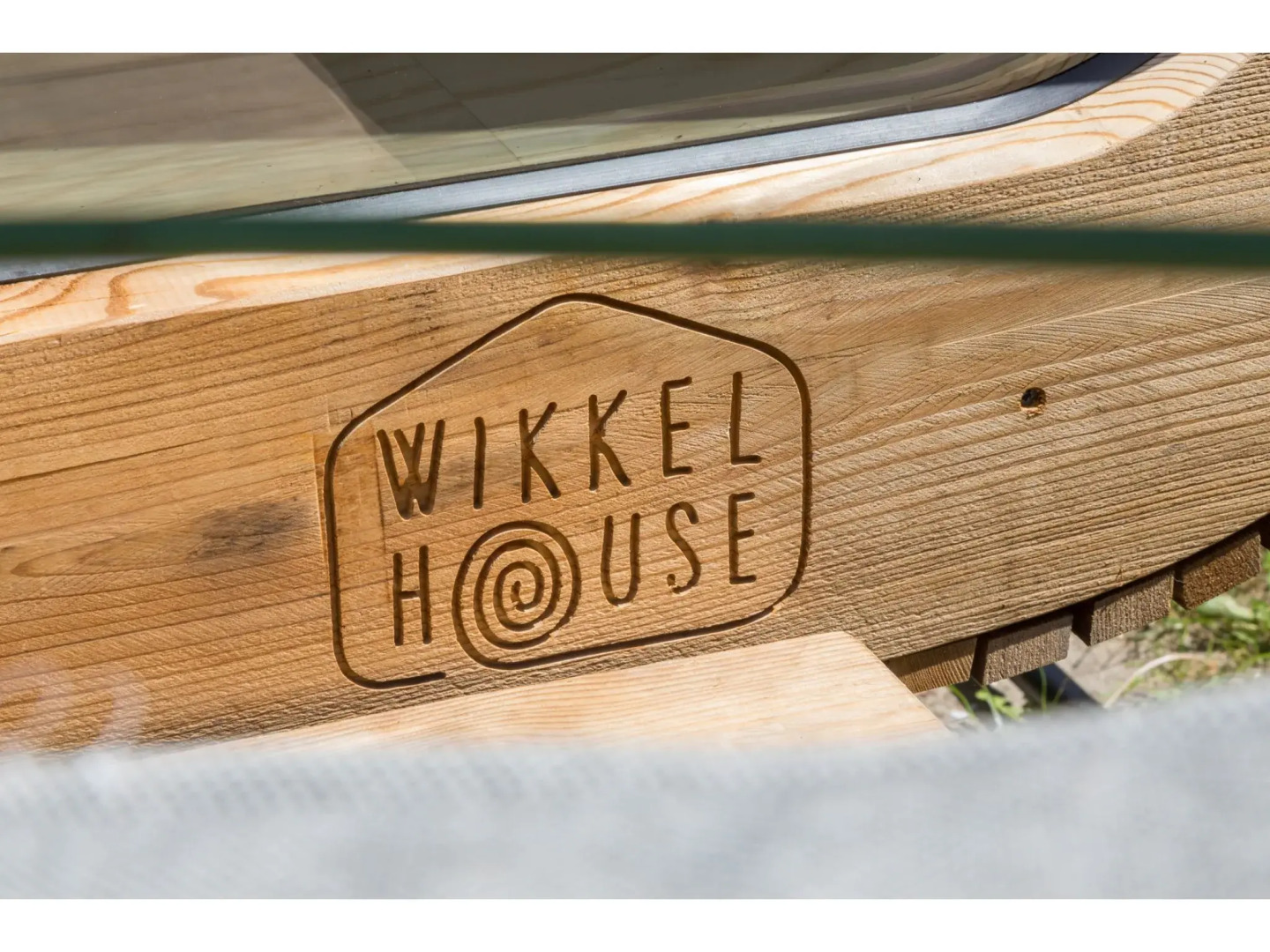 Tiny wrap house 'Woodpecker' on the edge of nature reserve and beach