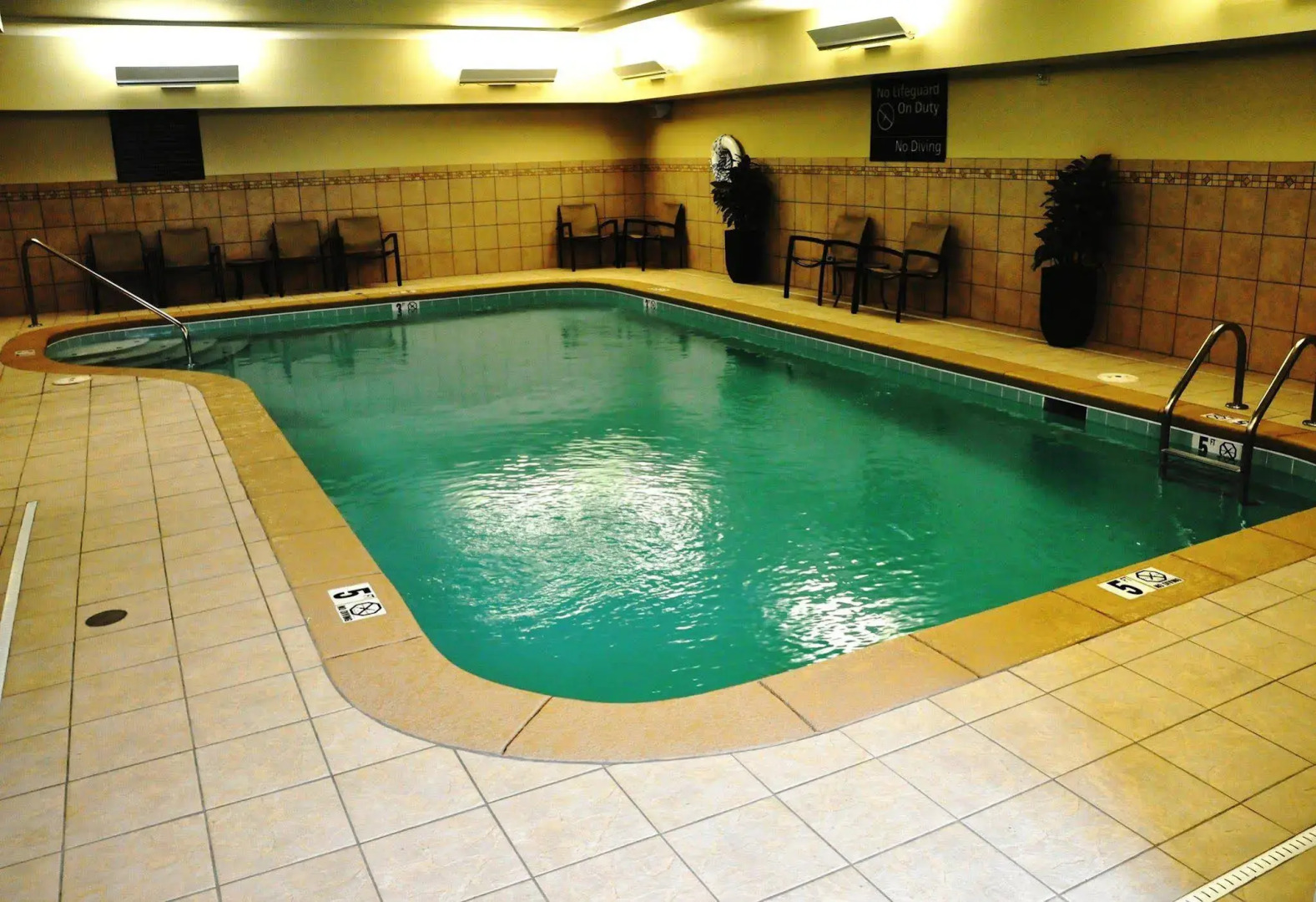 Hampton Inn & Suites Cincinnati/Uptown-University Area