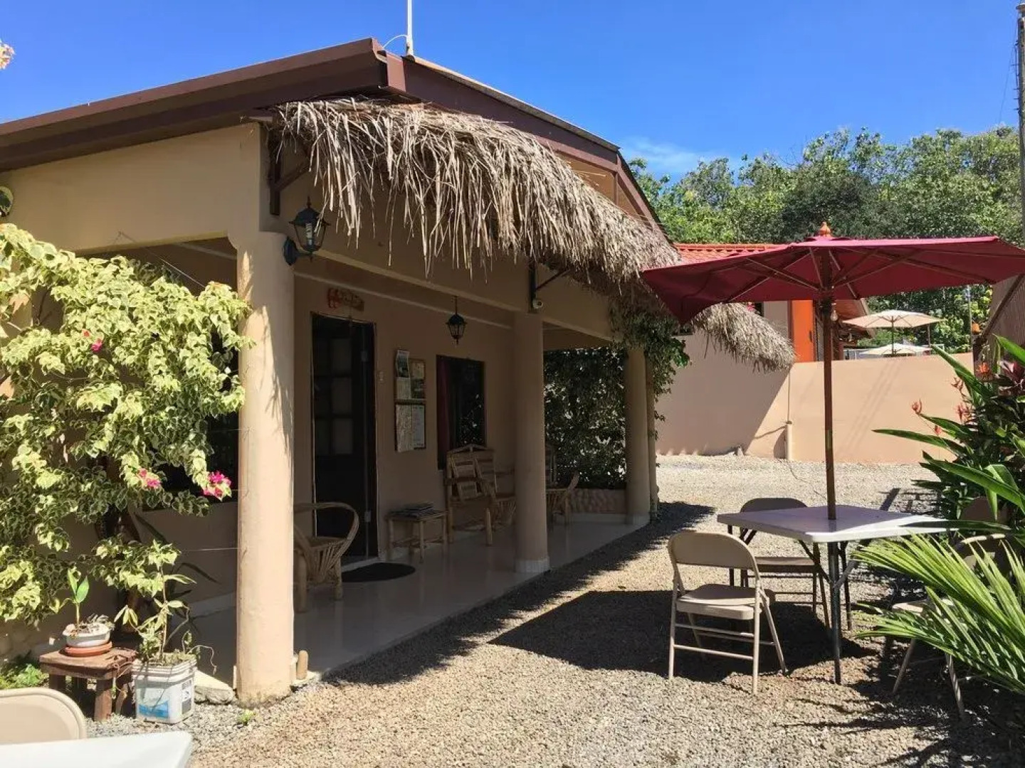 Roxy Fishing Club Y Hotel