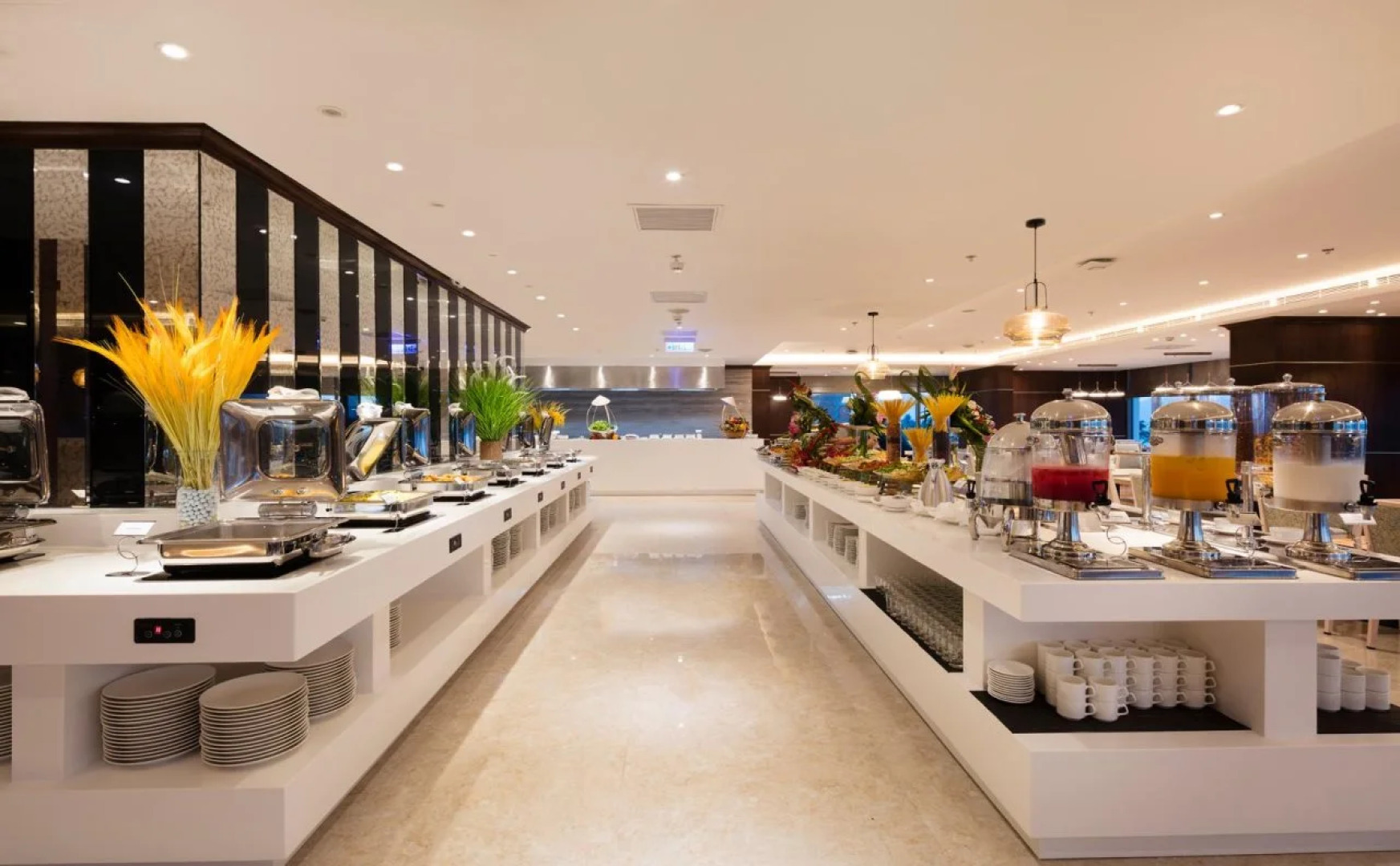 Comodo Nha Trang Hotel