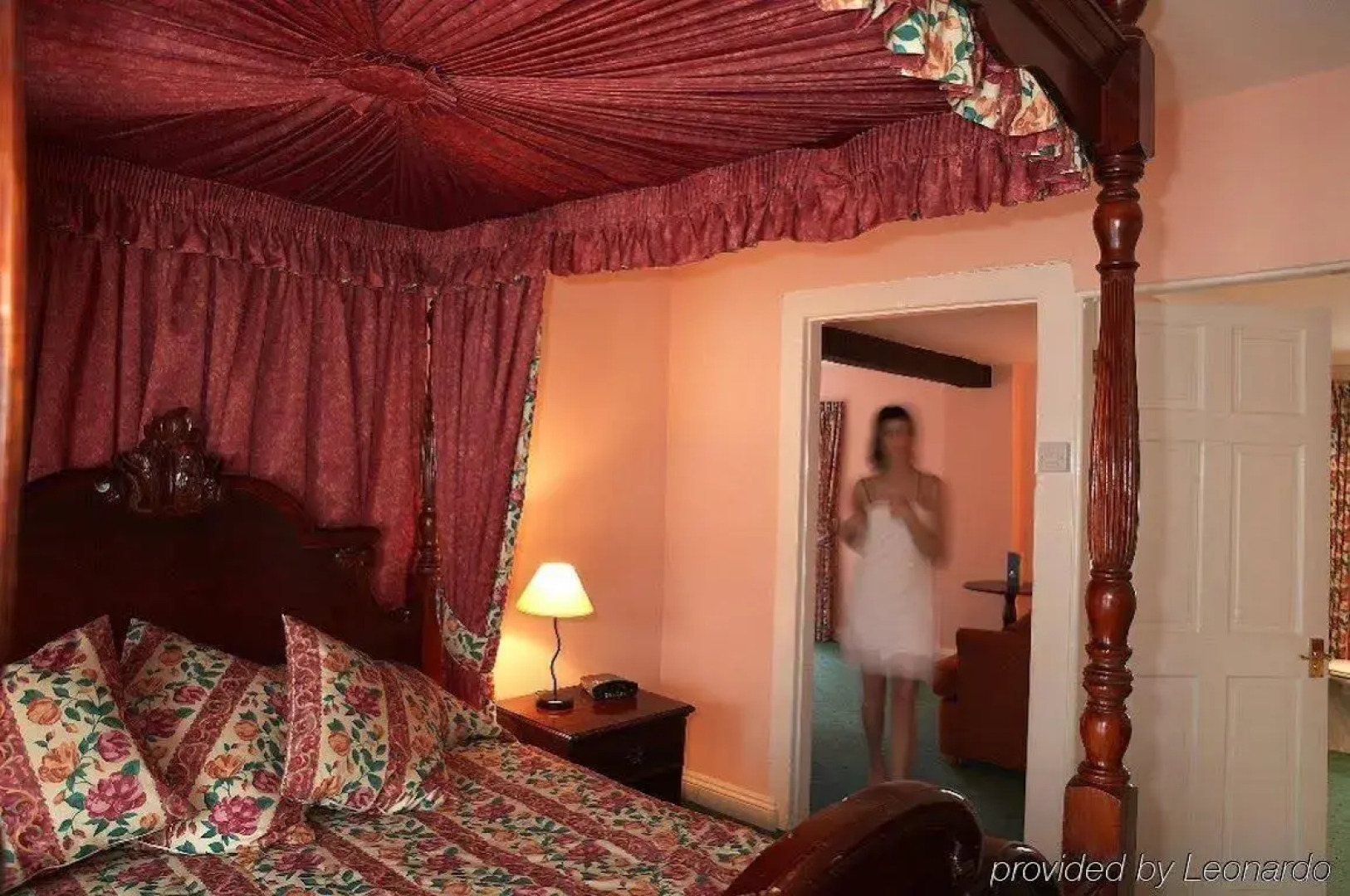 Sleeping Bear Hotel Dorchester