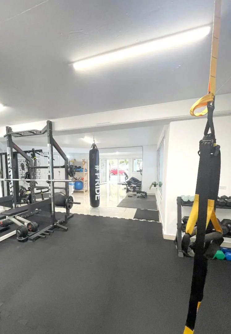 Artemis Cynthia Complex