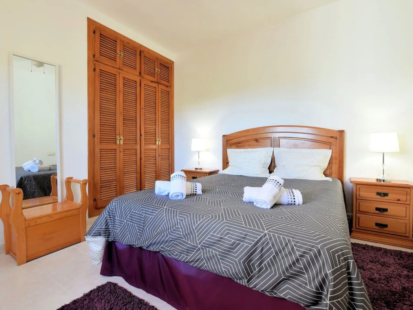 Lovely Holiday Home With Private Swimming Pool in Almogía