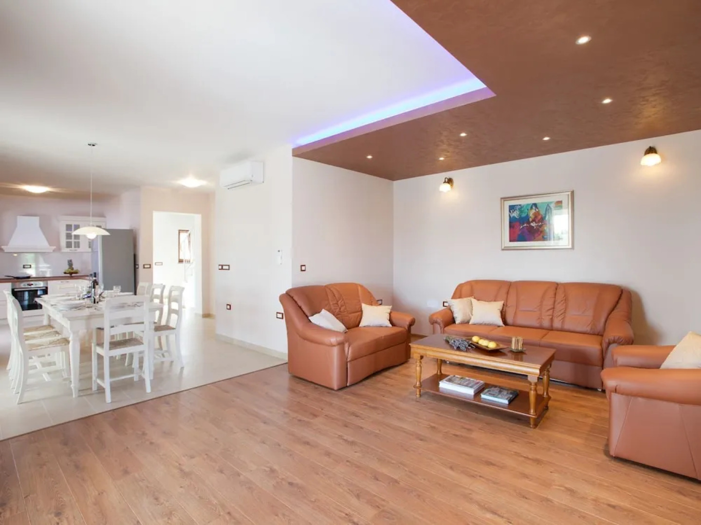 Charming Villa in Sveti Lovrec With Swimming Pool