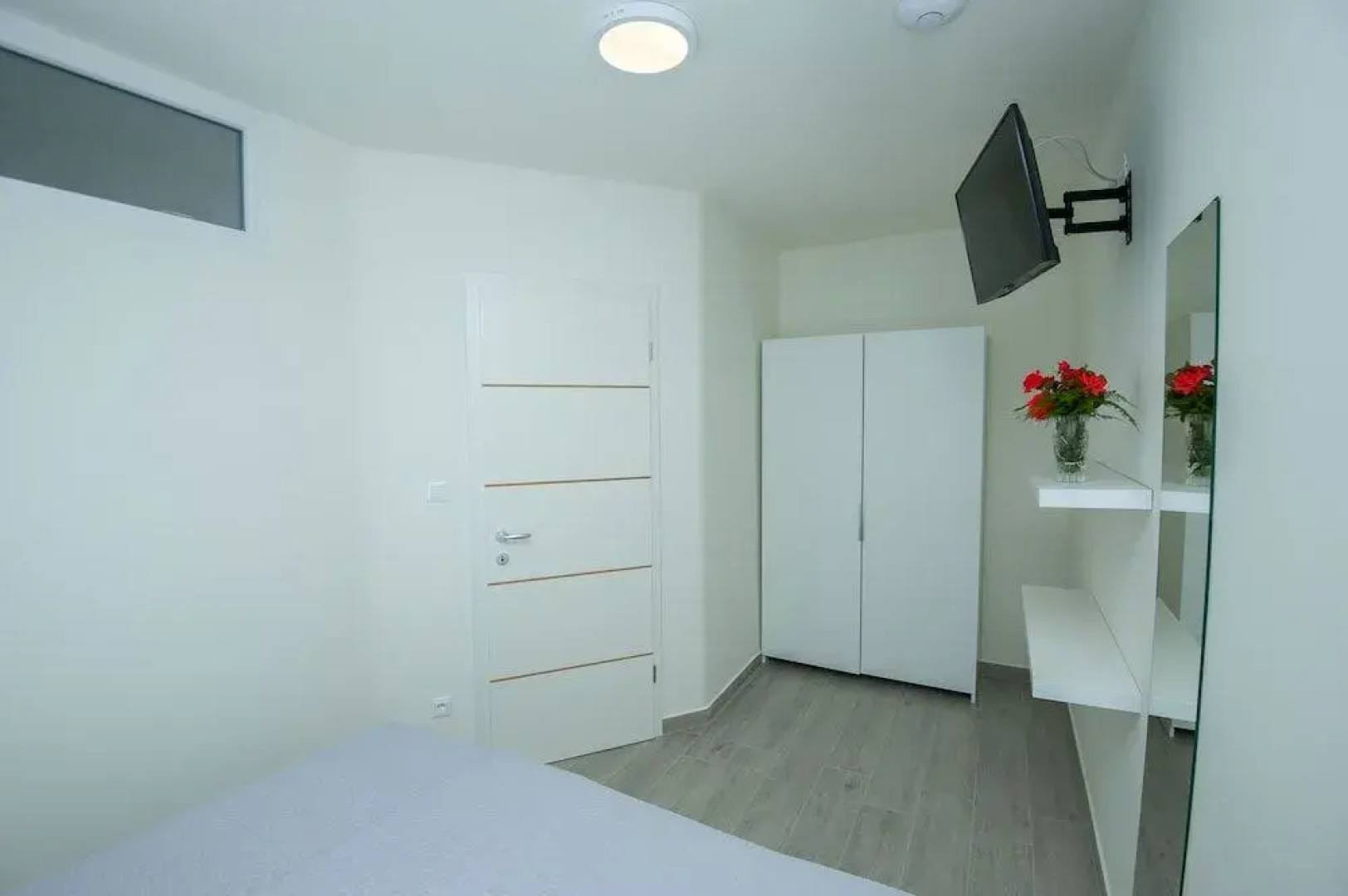 Seaside Luxury Suites