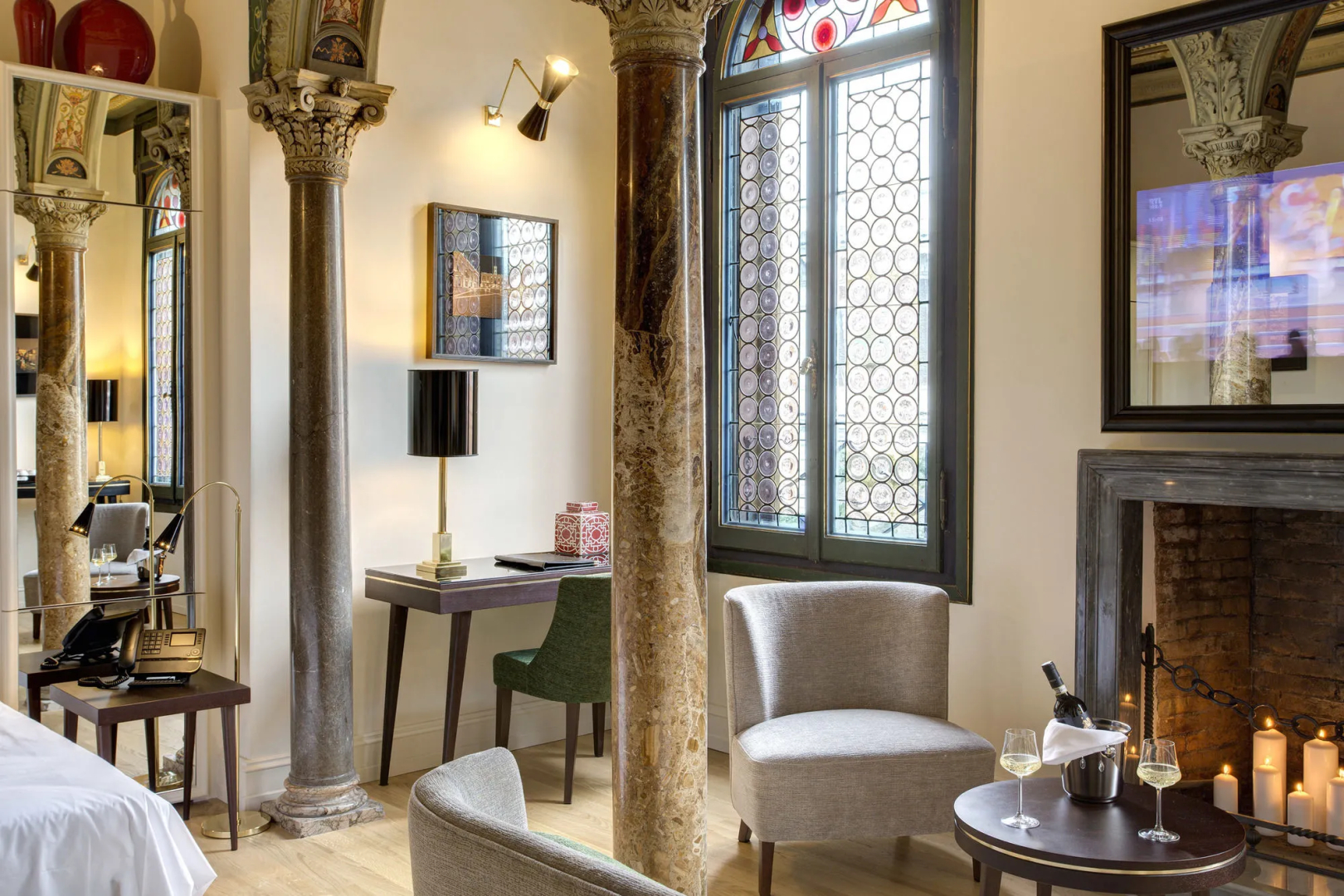 Roof Suite Rome Historic Residence