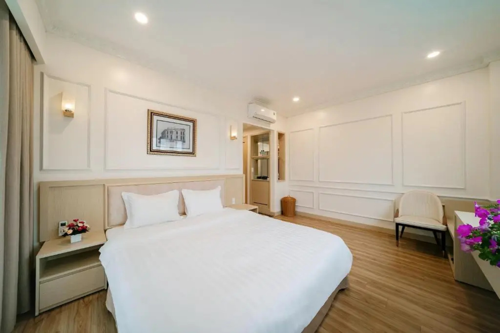 White Palace Lam Son