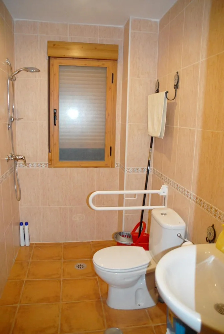 Villa With 6 Bedrooms in Cerezo de Mohernando, With Private Pool, Furnished Terrace and Wifi