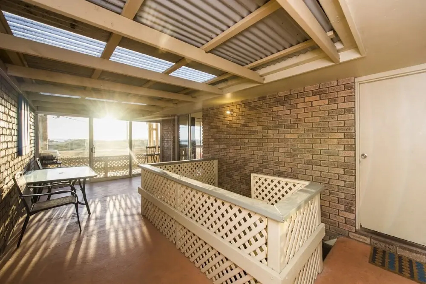 Sunset View- Ocean Views & Pet Friendly