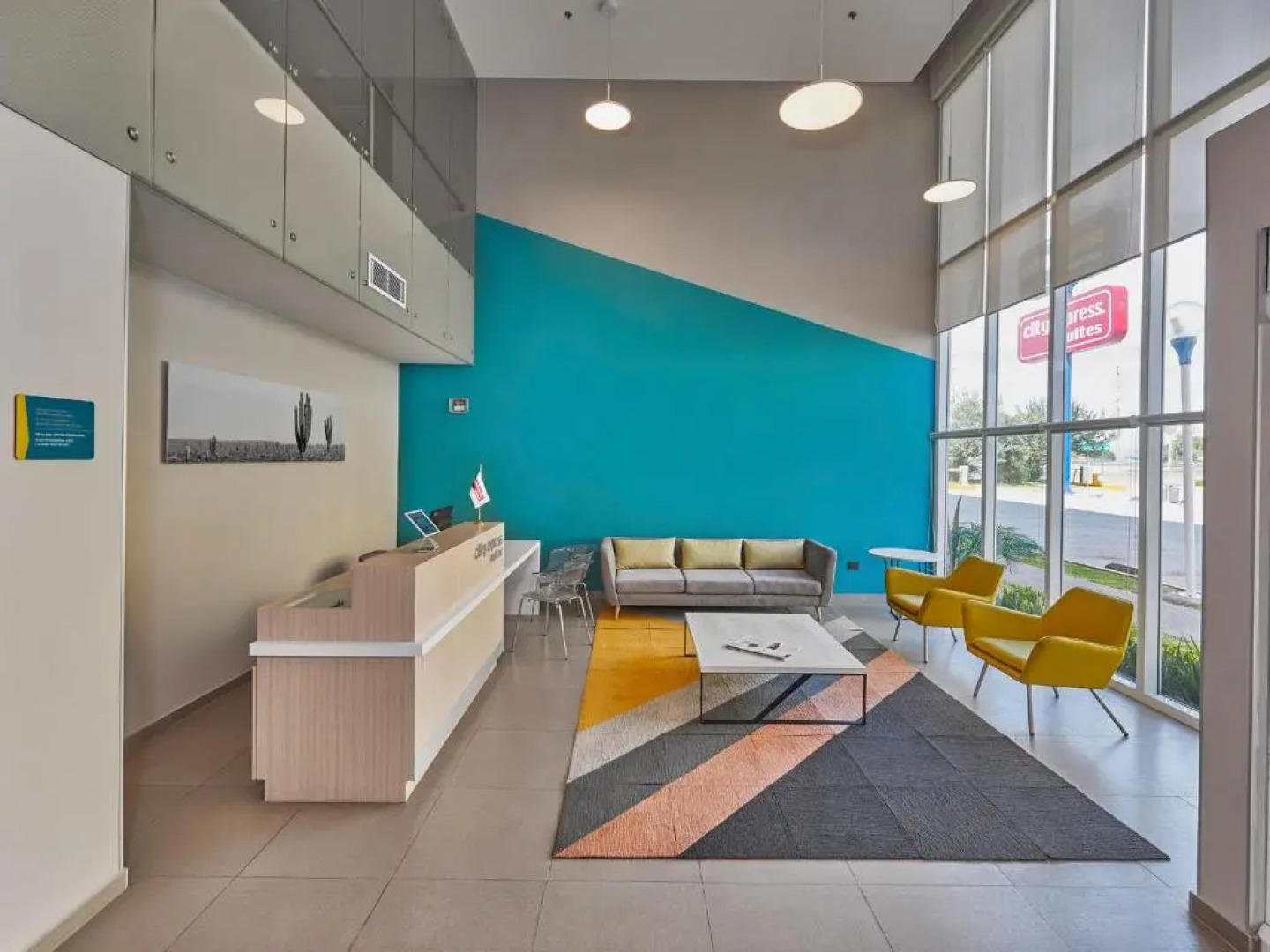 City Express Suites Silao Aeropuerto